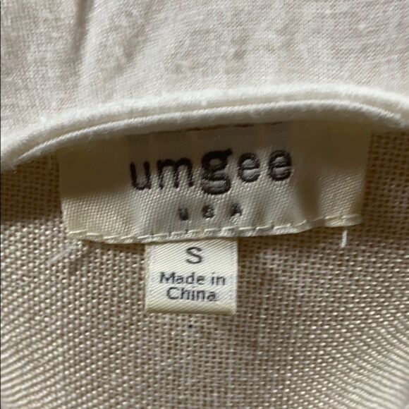 Umgee Ombré Cold Shoulder Embroidered Blouse - Picture 7 of 9